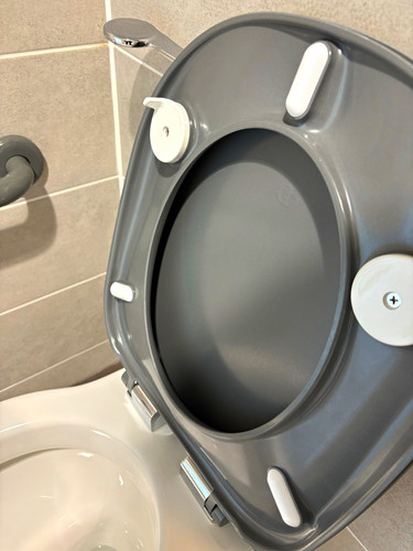 Akw grey oval - akw, plastic